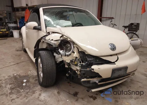 2003 Volkswagen New Beetle Gls z USA, uszkodzony, nr VIN 3VWCK21Y03M315905